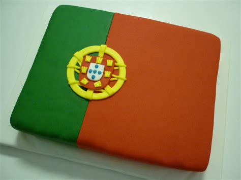 Encontre fotos de stock de alta qualidade que você não acha em nenhum outro lugar. IdeiasDocinhas: Bolo Bandeira Portuguesa