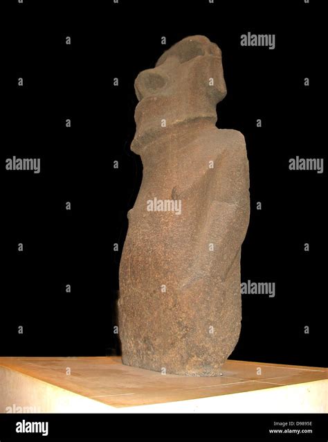 Basalt Statue Known As Hoa Hakananais Probably Stolen Or Hidden