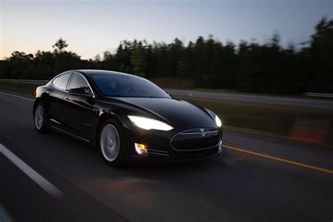 Tesla Recalls Around 475000 Cars Over Safety Concerns Popular Science