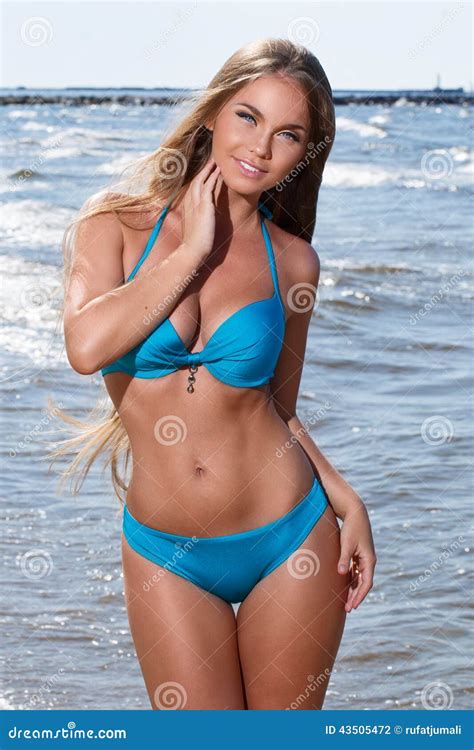 Sexy Hot Beach Girls
