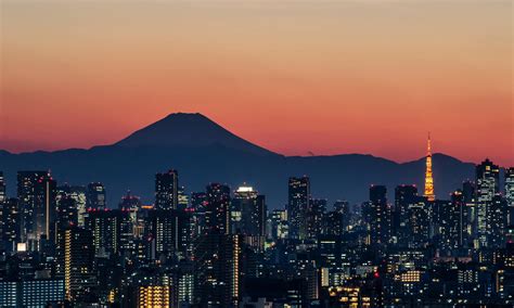 Pin By Nick Prendergast On Places I Want To Go Tokyo Skyline Japan