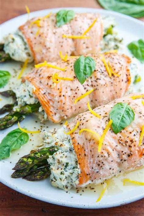 When it comes to seafood, lobster is the crème de la crème. 20 Fancy Seafood Dinner Recipes (With images) | Salmon ...