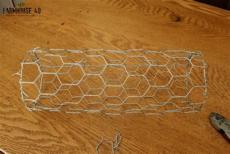 In chemistry the term chicken wire is used in different contexts. Chicken Wire Planter Gift Idea | FARMHOUSE 40