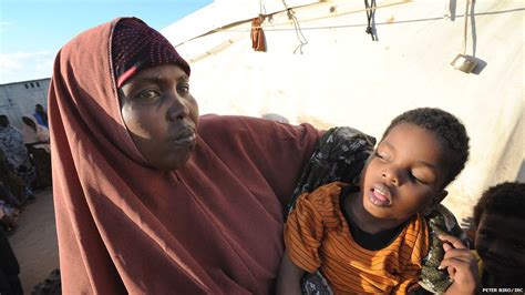 Bbc News In Pictures Somalis Flee North After Kenyan Incursion