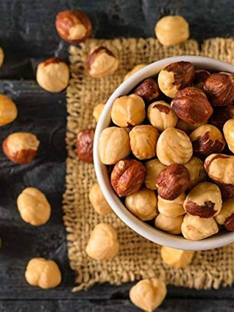 6 Ways Hazelnuts Benefit Your Health