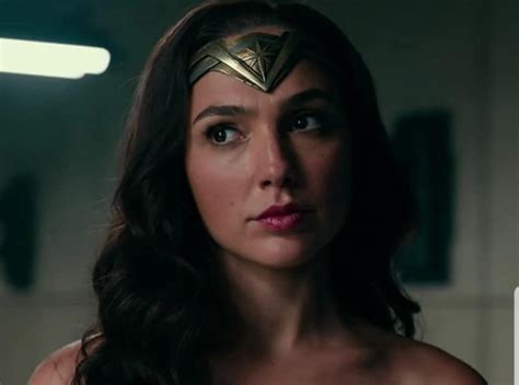 Gal Gadot As Wonder Woman Makes Me So Horny Every Night I Dream Of