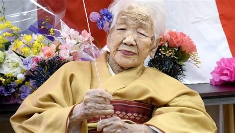 japanese great grandmother holds the record for longest life in the world died at the age of