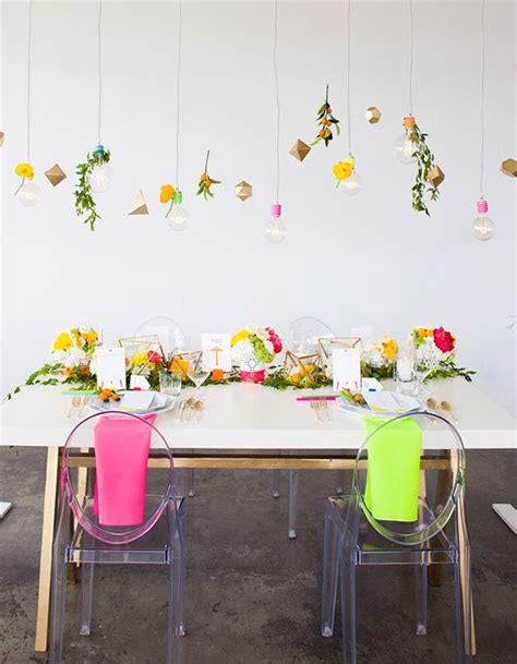 11 Fresh And Fun Ideas For Brides Who Brunch Wilkie Neon Wedding