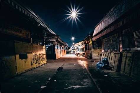 무료 이미지 빛 도로 거리 밤 골목 도시 풍경 저녁 색깔 어둠 조명 하부 구조 도시 지역