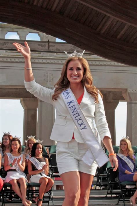 Former Miss Kentucky Charged With Sending Naked Selfies To Free