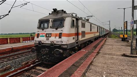 devastating rajdhani express crossing indian train simulator 2018 hot sex picture