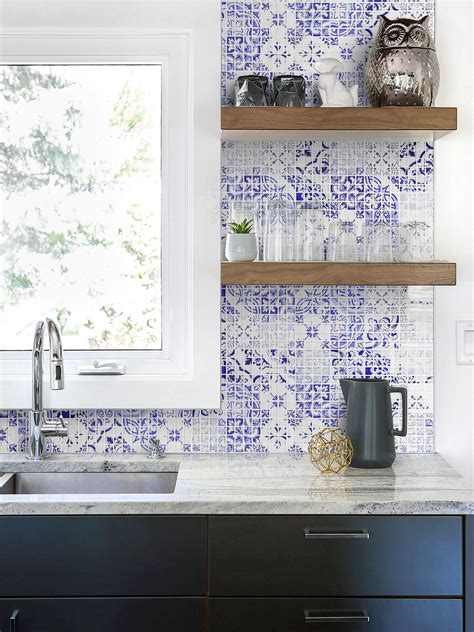 Diyhomedesignideas.com has been visited by 10k+ users in the past month 113+ Blue Backsplash Ideas ( Beach-Style ) Layouts, Tips ...