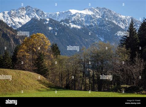 Hintersteiner Tal Snowy Allgäu Mountains Behind Autumn Mood In