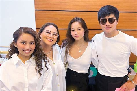 look daniel padilla turns 27 surrounded by loved ones abs cbn news