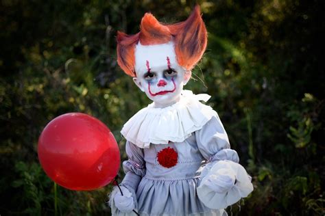 3 Year Old Turns Into Pennywise Clown From The Movie It Toddler Boy