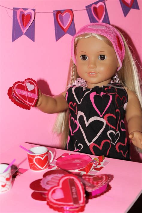 American Girl Doll Play Easy Valentine Heart Shaped Candy Box