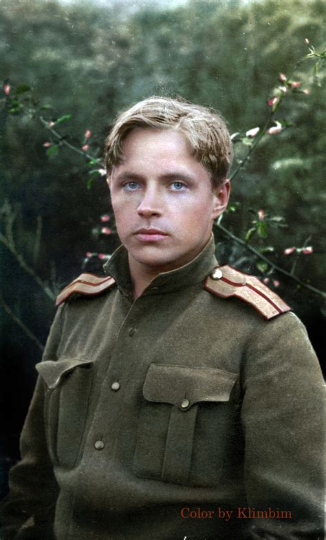 Captivating Colorized Portraits Of Russian Fighters In World War 1