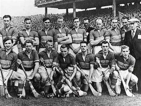 Tipp Great Phil Shanahan Has Collection Of Medals Sold Off At Auction