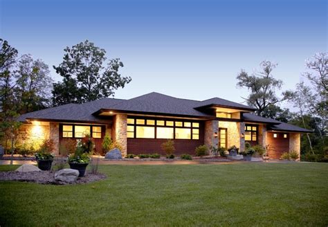 Prairie home designs are characterized by strong horizontal lines and earthy materials, which echo the broad plains of the midwestern landscape. How to Identify a Craftsman-Style Home: The History, Types ...