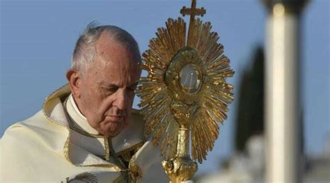 Papa Francisco El Santísimo Cuerpo Y Sangre De Cristo Desata En