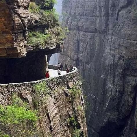 Peoples Daily China On Twitter Villagers Living On A Cliff In