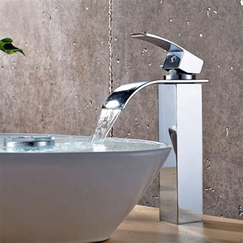 Luxury Milly Contemporary Waterfall Single Hole Vessel Faucet For