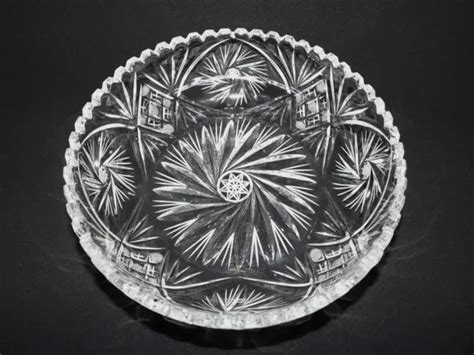 Gorgeous Vintage Cut Crystal Large Fruit Centerpiece Bowl Pinwheel