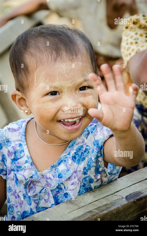 Burmese Portrait Of Young Girl Hi Res Stock Photography And Images Alamy