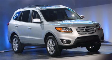 One of the major improvements in the recently redesigned 2010 hyundai santa fe is the handling, which most found both smooth and comfortable. Detroit Show: Refreshed 2010 Hyundai Santa Fe gets New 2.4 ...