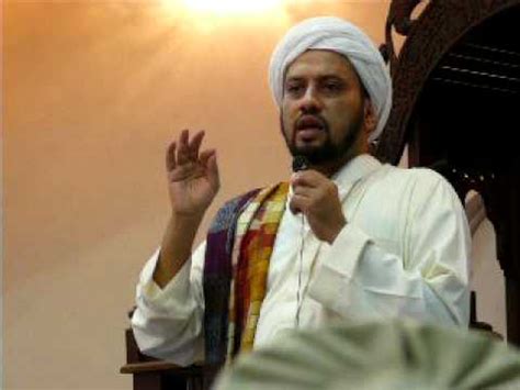 Habib raihan bin said al qadri, anak didik habib bahar bin smith. Kalam Salaf Habib Taufiq Assegaf | Download MP3