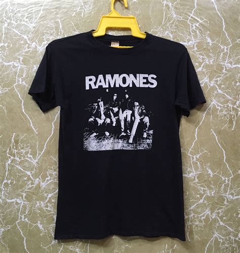 70s Ramones Punk Rock Band T Shirt Black Colour Etsy Band Tshirts