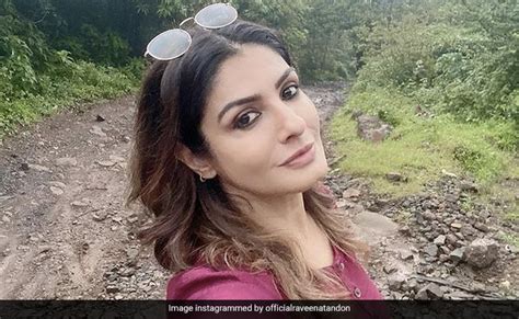 Raveena Tandon S Daughter Rasha Ran With The Tricolor In Her Hands The Actress Shared This