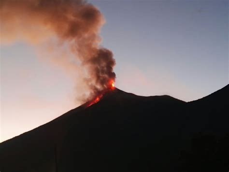 Se Incrementa Actividad Del Volcán De Fuego Prensa Libre