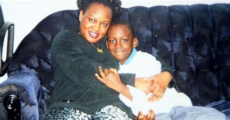 Mum Meets Sons Killer In Jail And Says I Forgive You Mirror Online