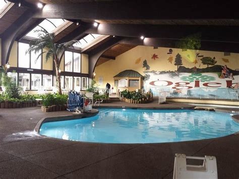 Indoor Pool And Jacuzzi Very Well Kept Picture Of Wilson Lodge At