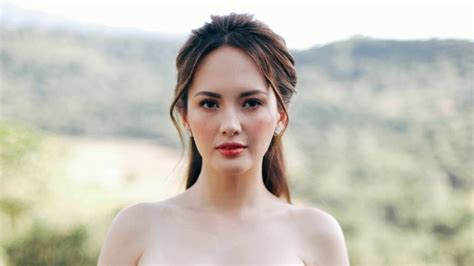 Ellen Adarna On EsquireMag Ph