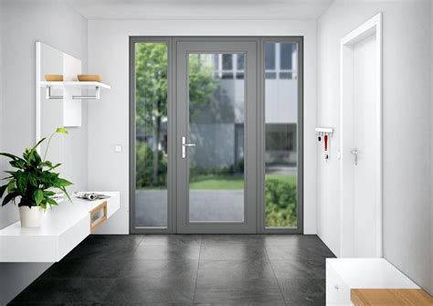 Puertas de madera modernas para entrada principal. Puertas de aluminio modernas: estética y seguridad con ...