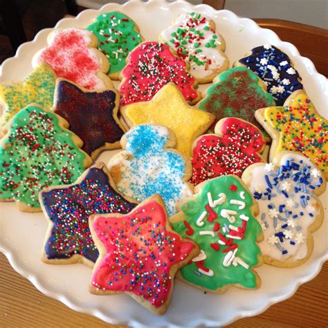 Your daily dose of fun! My Family's Favorite Christmas Cookie Recipes - Tomatoes ...