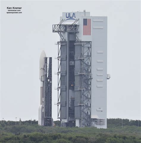 Ula Atlas V Rocket Rolls Out To Launch Complex 41 With Nasas Red