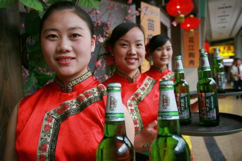 Trung quốc posted on march 10, 2017 march 18, 2017 by khekhesblog hồi tháng 11/2016, tớ có một chuyến công tác đến thành phố đông hưng, thuộc tỉnh quảng tây, trung quốc. Những lầm tưởng trong văn hóa ẩm thực Trung Quốc - ELLE ...