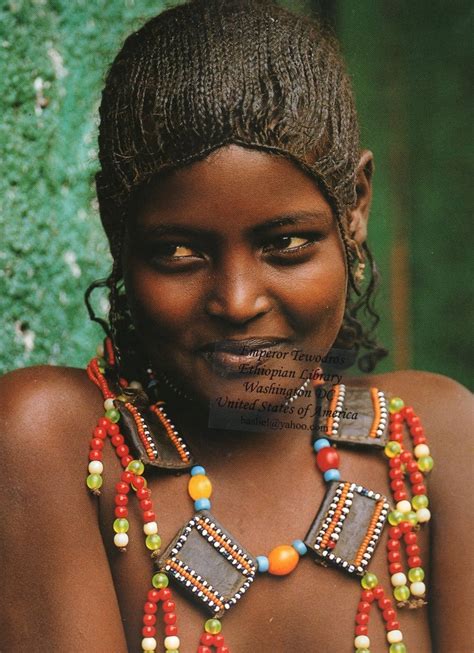 Girl From Afar Tribe Ethiopian Hair African Beauty Africa
