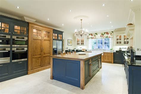 Feeling Blue Deep Royal Blue And Oak Makes For A Sumptuous Kitchen