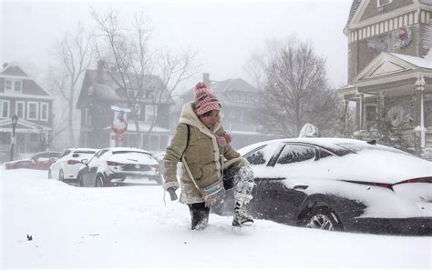 Powerful Winter Storm Continues Sweeping Across Us Death Toll Exceeds