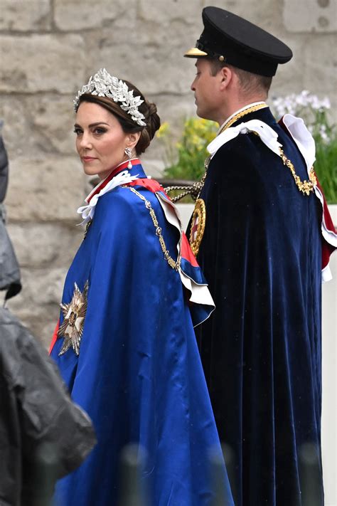 Kate Middleton Ihr Kleid Zur Krönung Von Charles Iii Von Alexander