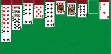 Solitario clásico (a veces conocido simplemente como solitario) es un muy popular juego de cartas que se gana al mover todas las cartas de una baraja del cuadro a los pilotes de cimentación. Microsoft adapta su juego Solitario para iOS y Android