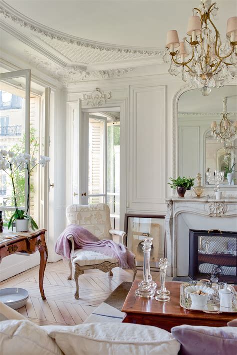 {french Interiors} A Vintage Elegant Parisian Apartment