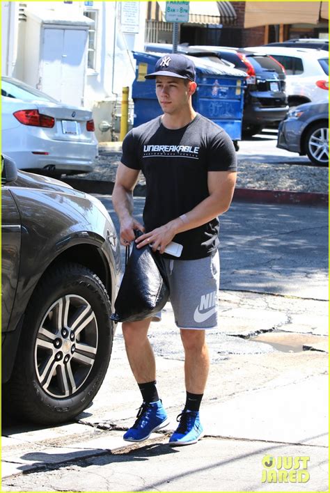 Nick Jonas Shows Off His Buff Arm Muscles After A Workout Photo
