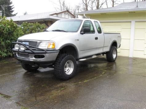 For example, if a pickup is lifted 2 inches and leveled, that means if the rear is lifted 2 inches, the front might get. 97-03 3 inch body lift pics!! - Page 3 - Ford F150 Forum ...