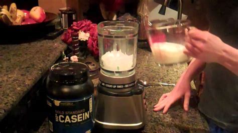 Drinking a casein shake just before overnight sleep increases gains in muscle mass and strength in response to resistance exercise. Casein Protein Shake for Before Bed - YouTube
