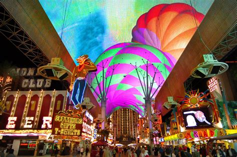 Must Visit Tourist Attractions In Las Vegasmust Visit